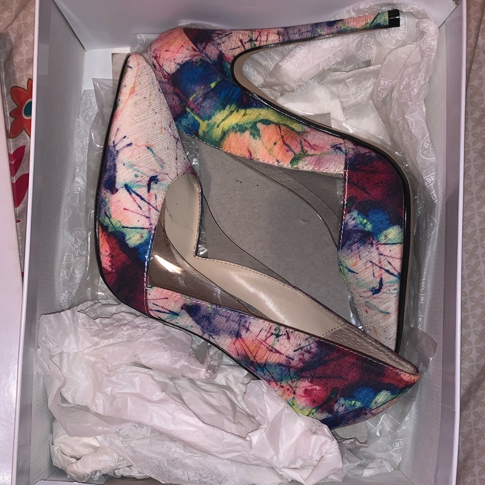 Steve Madden wileen multi pumps